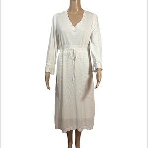 Sundance
100% Cotton Pointelle Knit
Lined dress